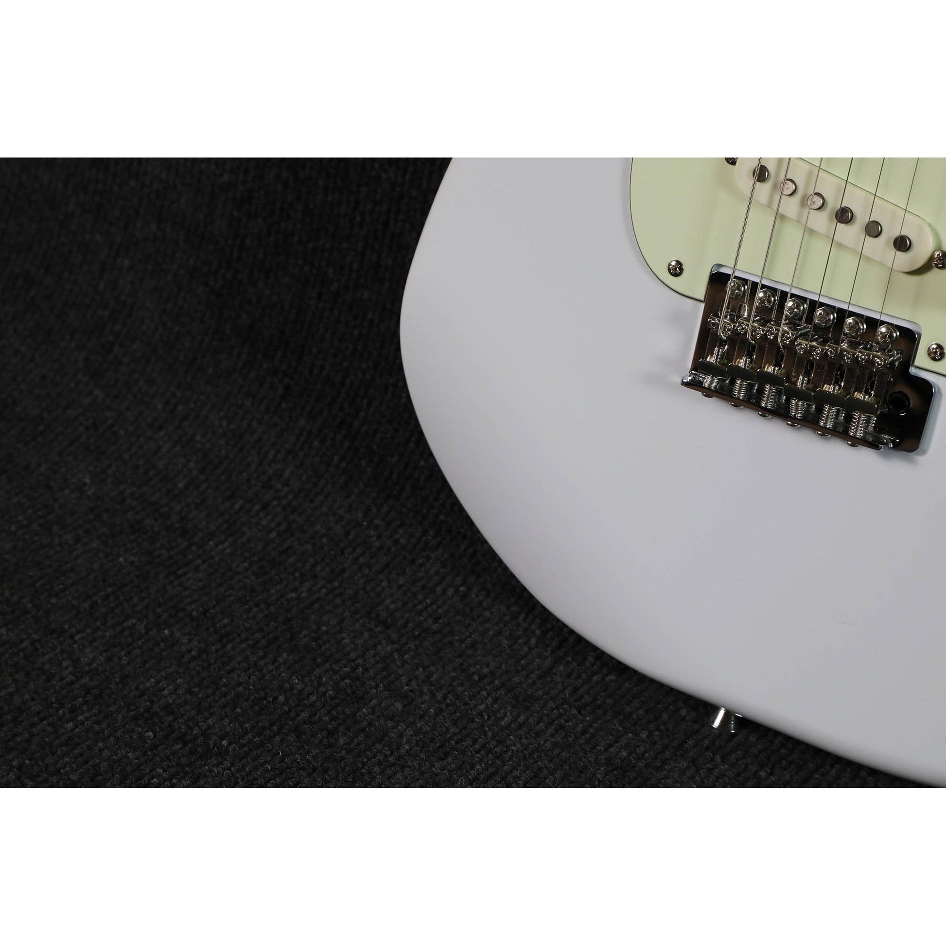 Đàn Guitar Điện Sqoe SEST1002 SSS, Rosewood Fingerboard - Việt Music