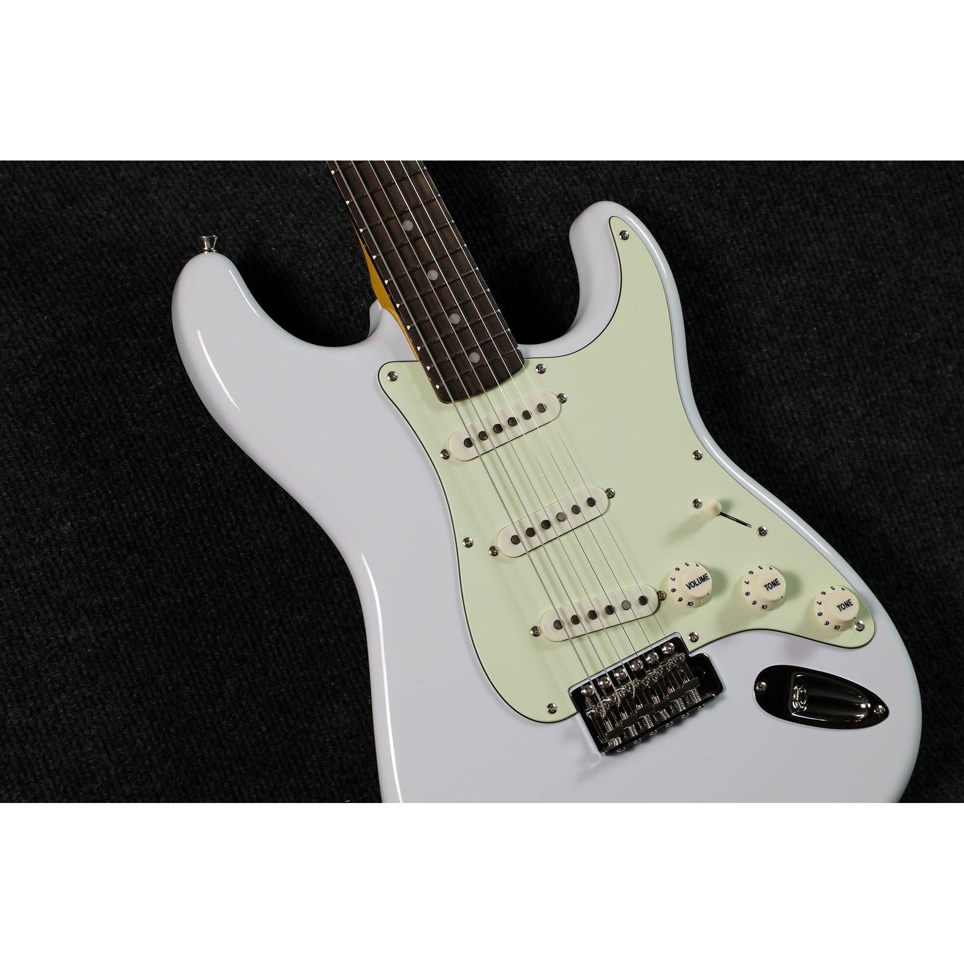 Đàn Guitar Điện Sqoe SEST1002 SSS, Rosewood Fingerboard - Việt Music
