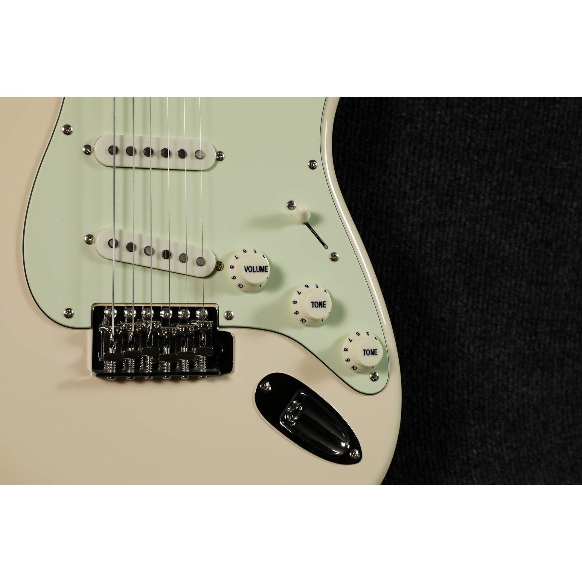Đàn Guitar Điện Sqoe SEST1002 SSS, Rosewood Fingerboard - Việt Music