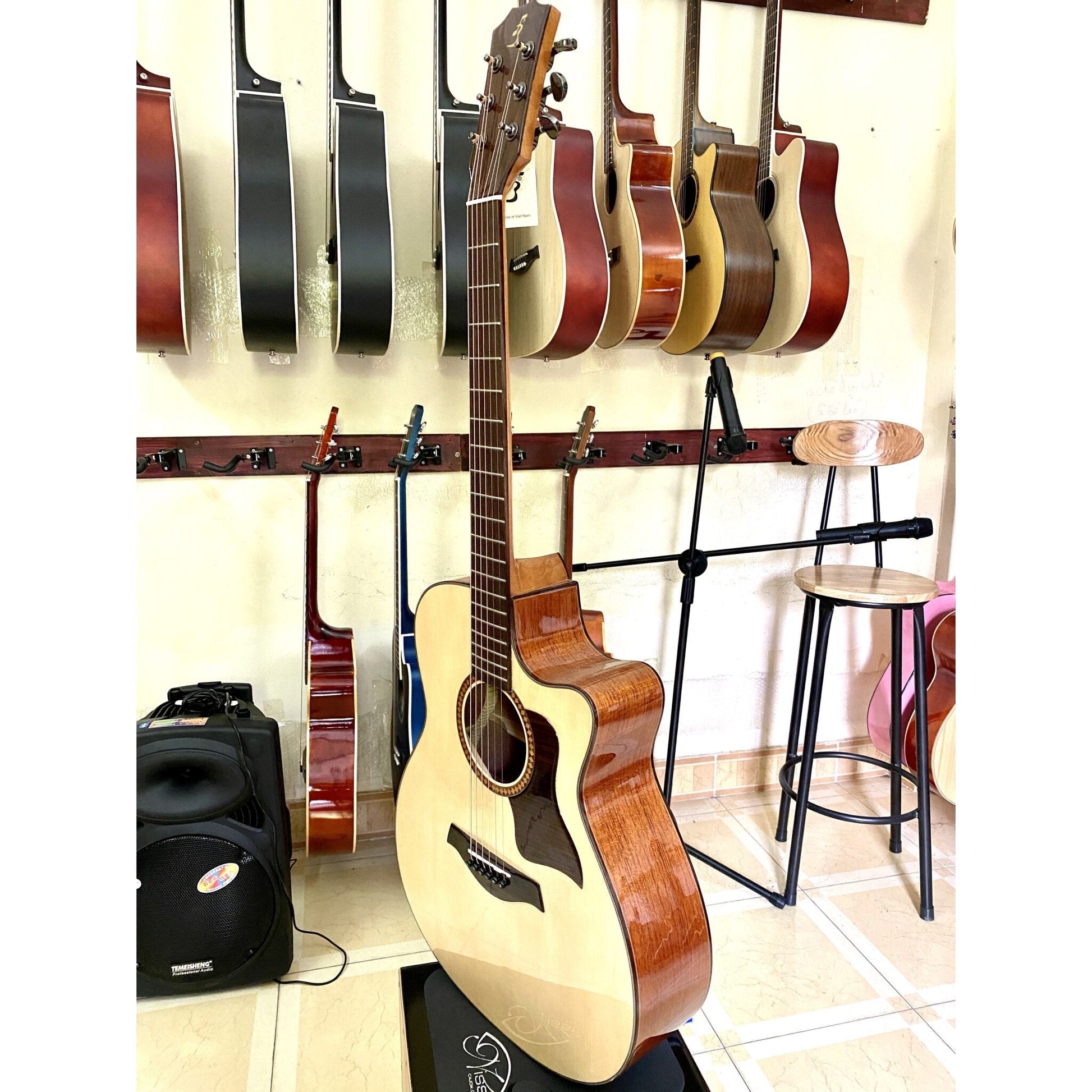 Đàn Guitar Ba Đờn T350 Acoustic - Việt Music