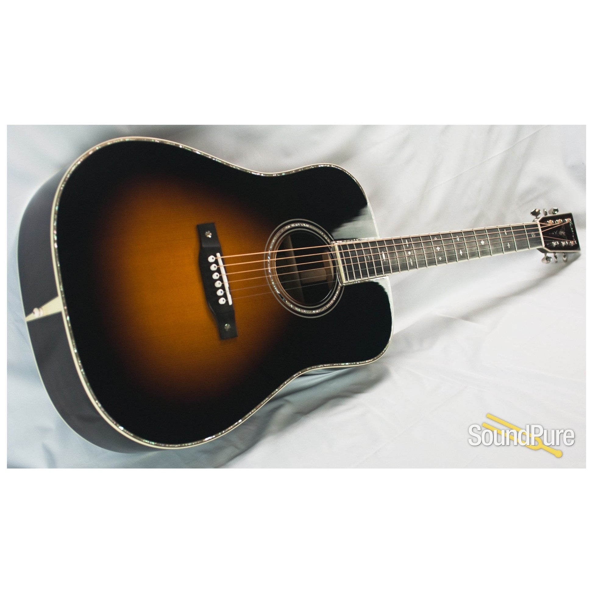 Đàn Guitar Acoustic Eastman Traditional Series E40D Dreadnought - Việt Music