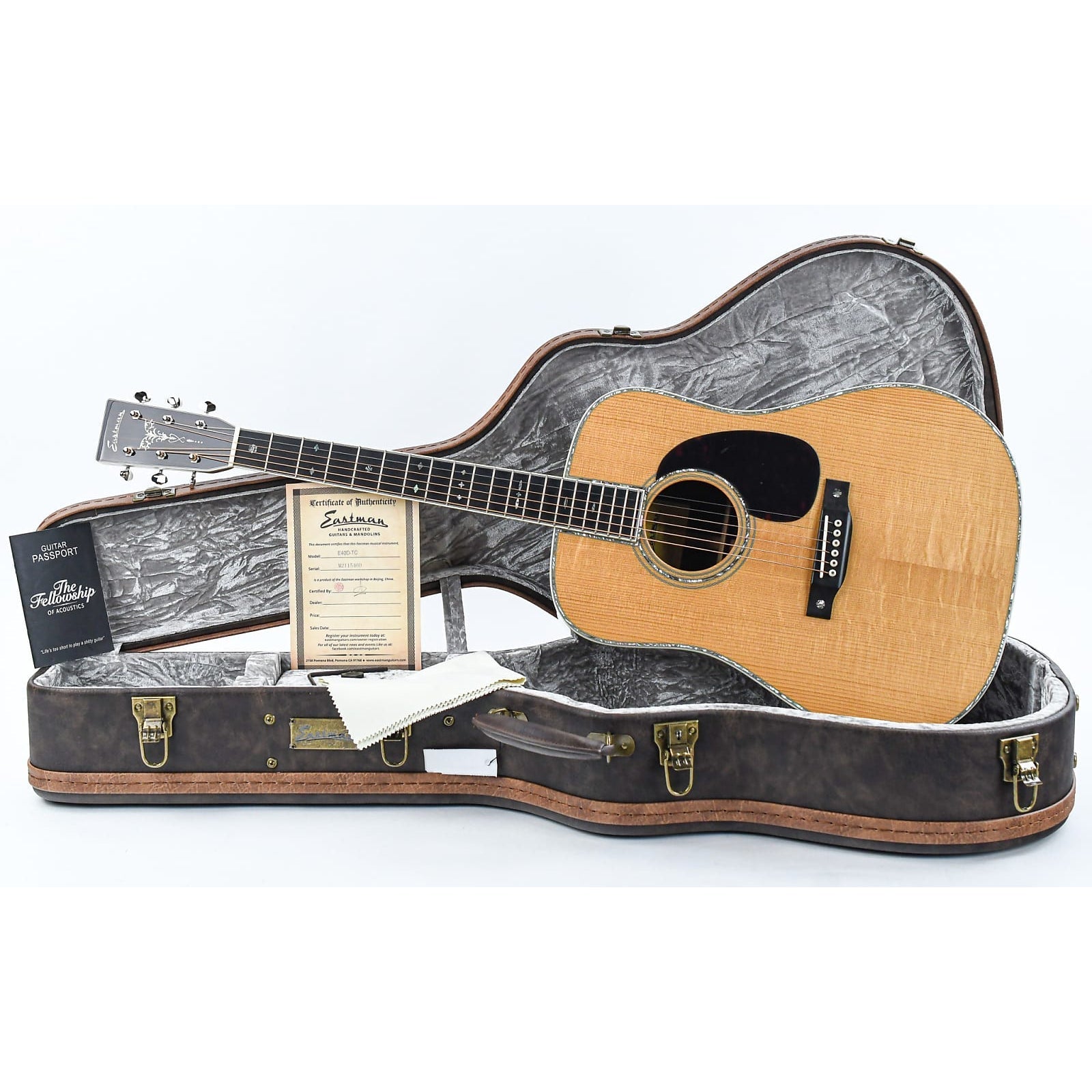 Đàn Guitar Acoustic Eastman Traditional Series E40D Dreadnought - Việt Music