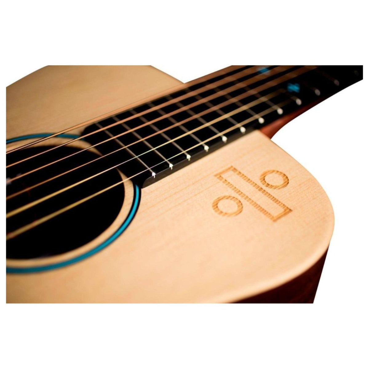 Đàn Guitar Martin Signature Editions Series Ed Sheeran ÷ Acoustic w/Fishman w/Bag - Việt Music