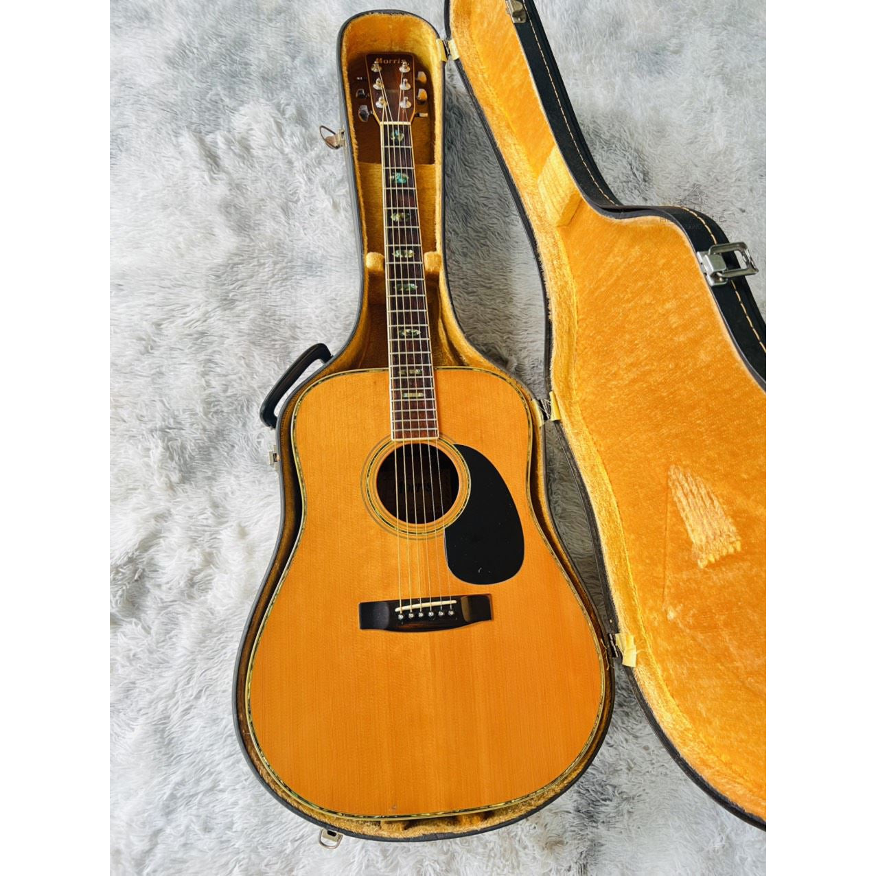 Morris W-40 1975 Acoustic Guitar - Used – Việt Music