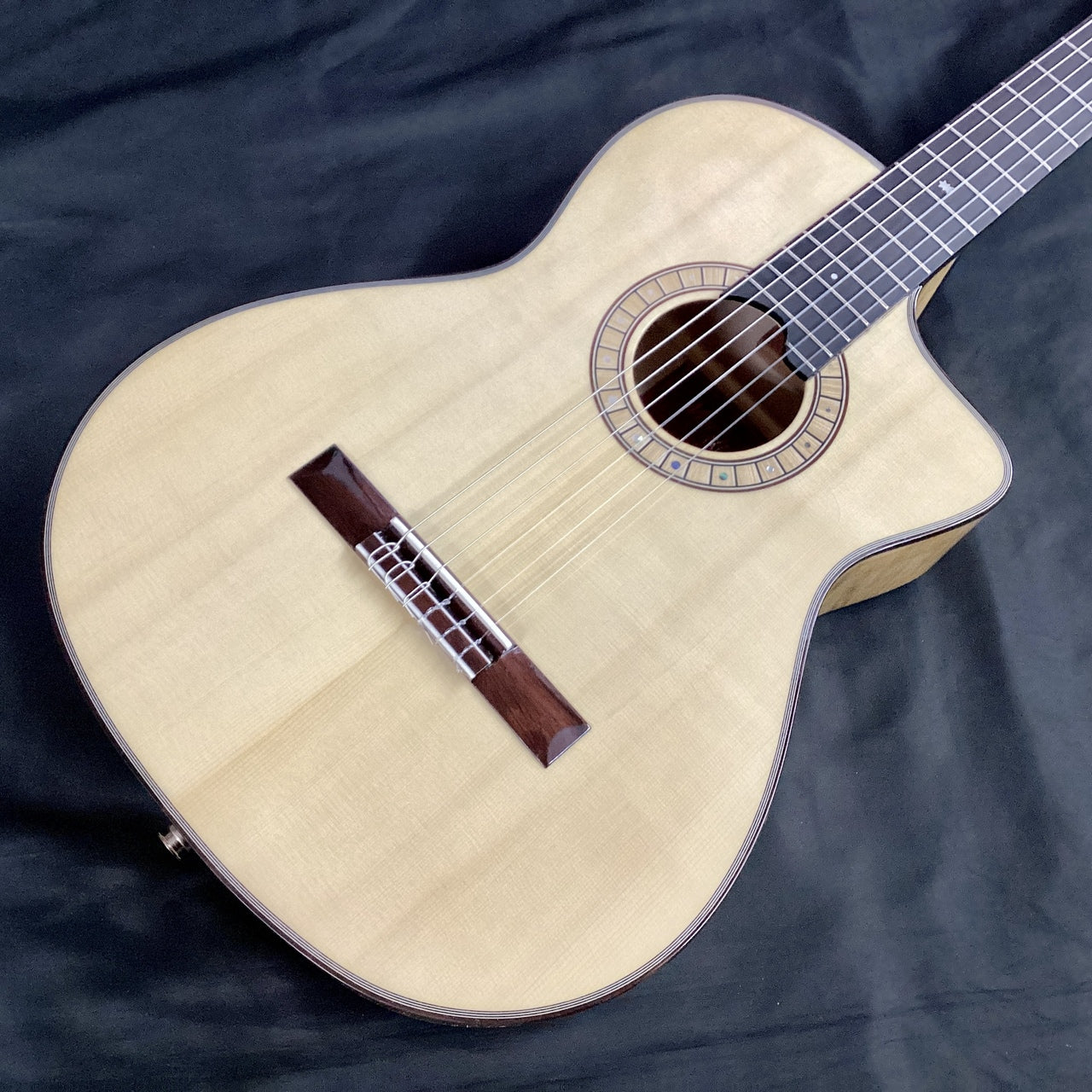 Đàn Guitar Classic Martinez MP12 Maple Artist w/Bag - Việt Music