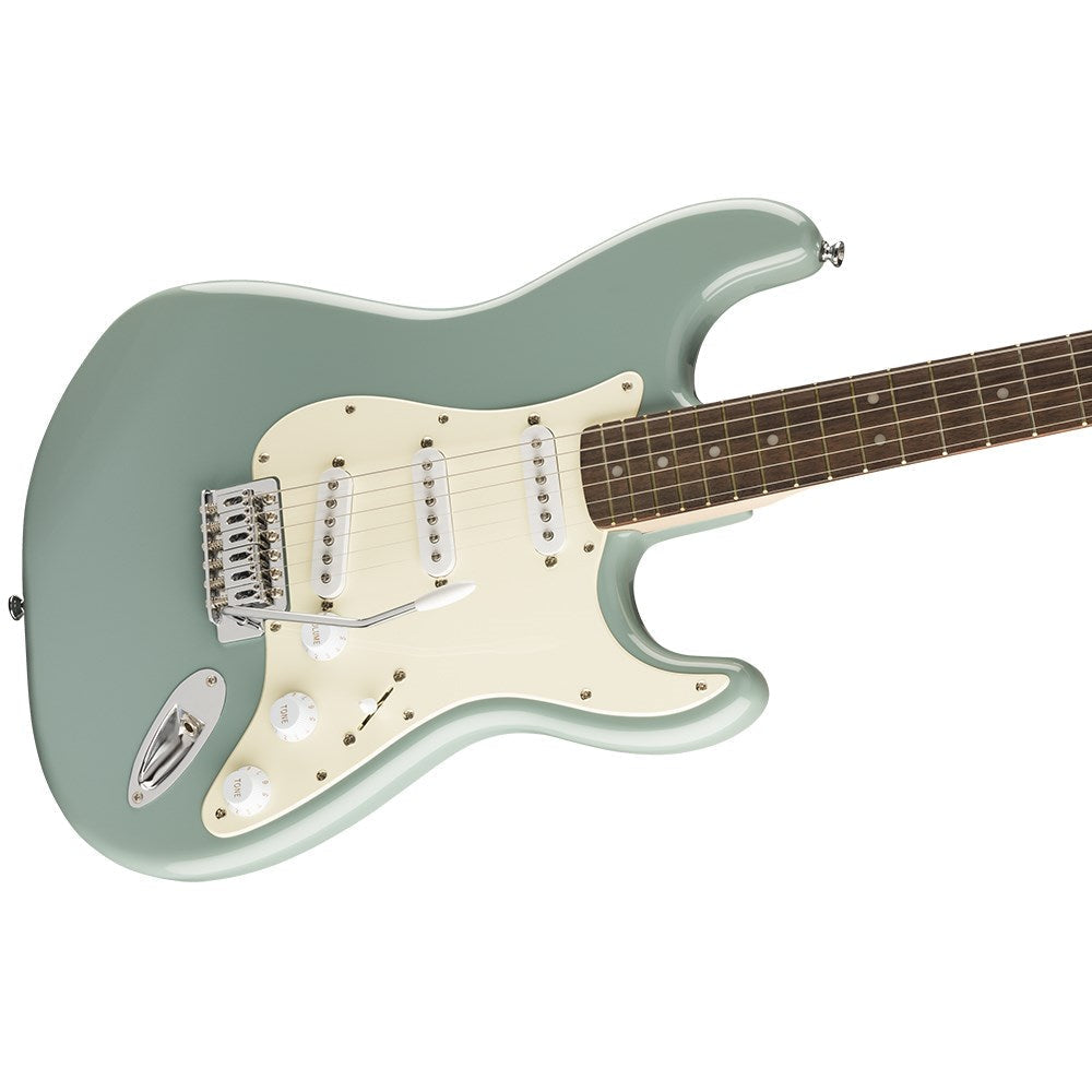 Squier Bullet Stratocaster w/Tremolo, Laurel Fingerboard - Việt Music