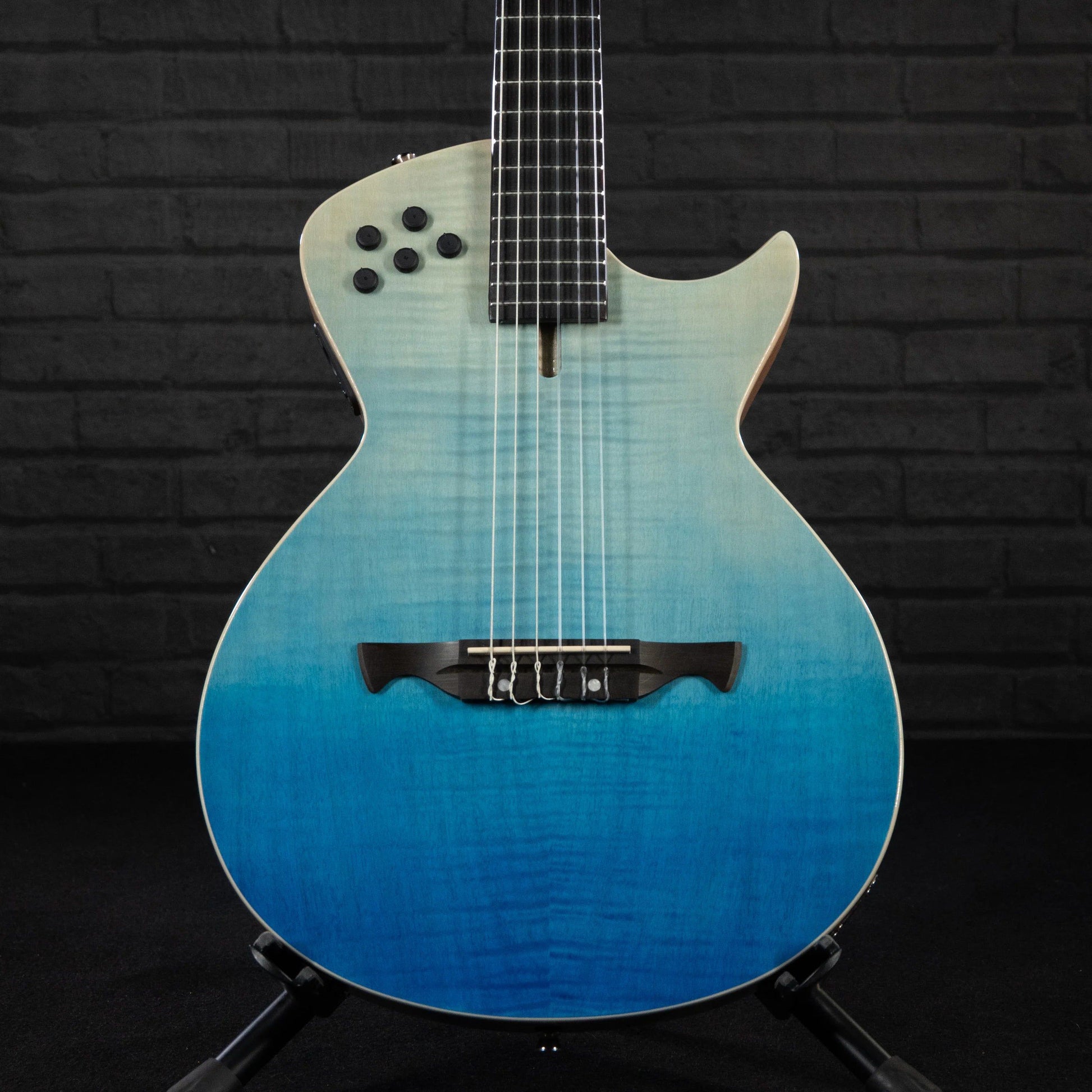 Đàn Guitar Tagima Modena Nylon, Blue Fade - Việt Music