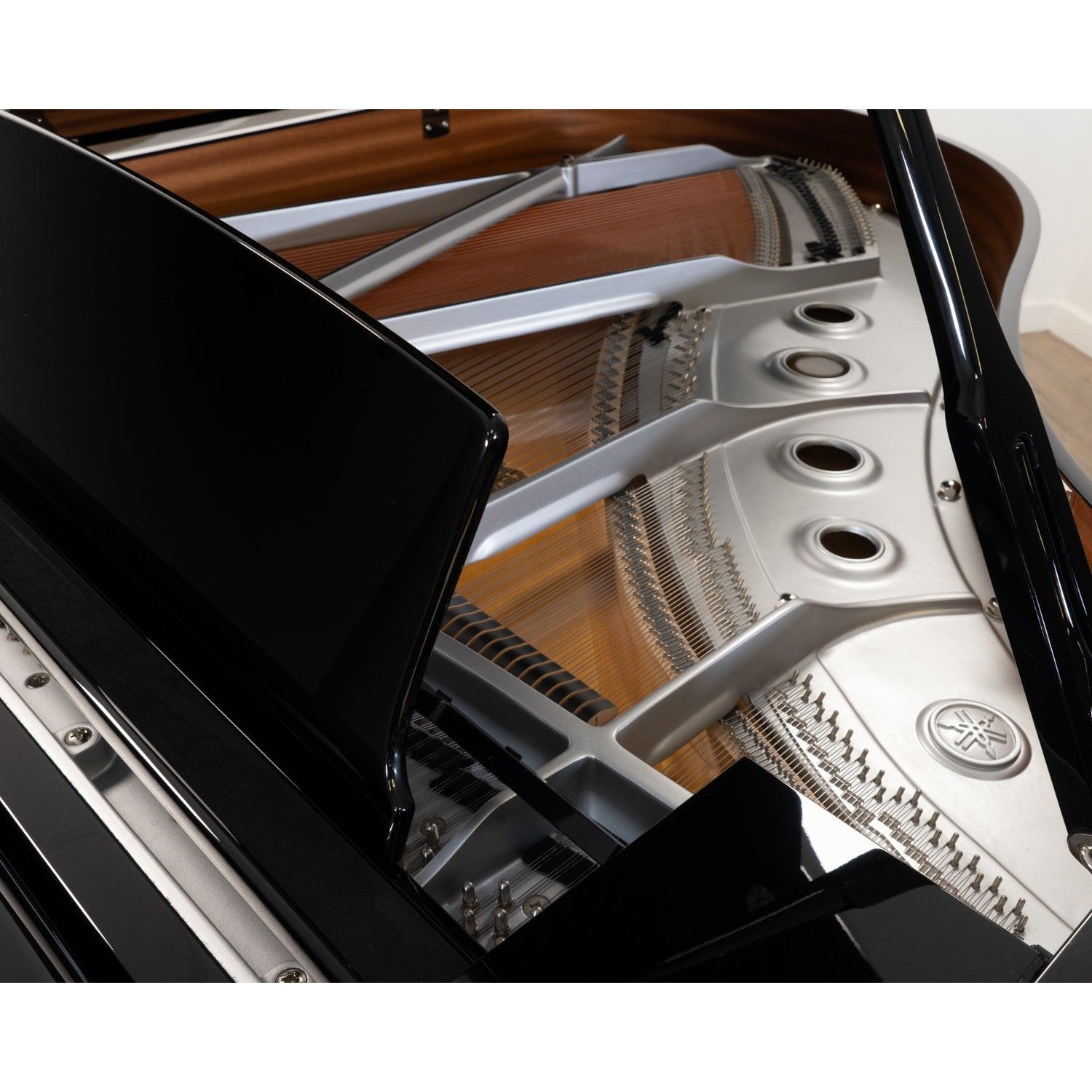 Grand Piano Yamaha C2X Chrome - CX Series - Việt Music