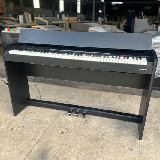 Đàn Piano Điện Roland F701 - Qua Sử Dụng - Việt Music