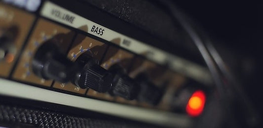Amplifier Guitar Bass Setting