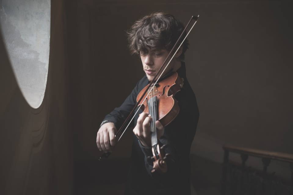 Top 17 Nghệ Sĩ Violin Xuất Sắc Nhất Thế Giới