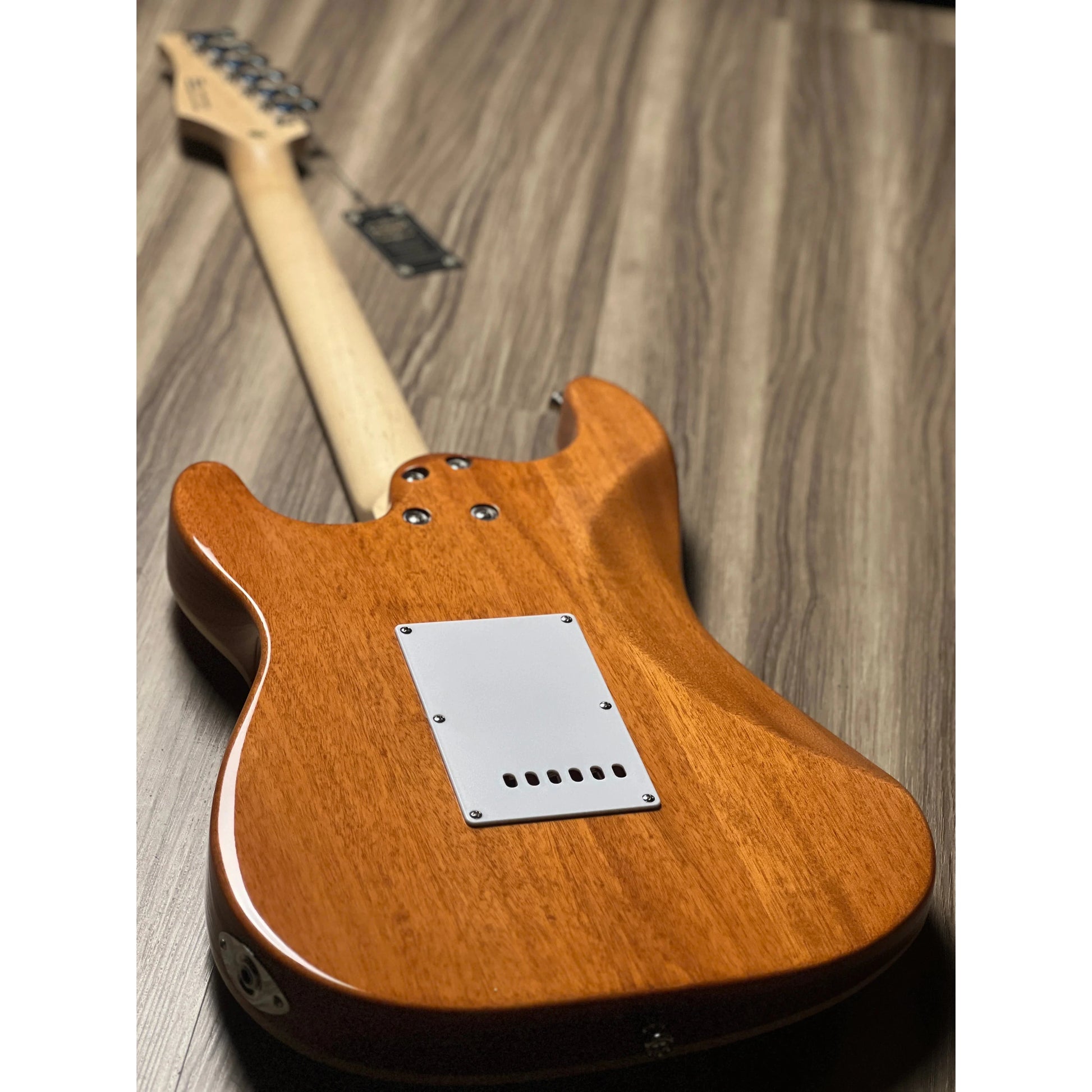 Đàn Guitar Điện Sqoe SEIB680 HSS, Maple Fingerboard - Việt Music