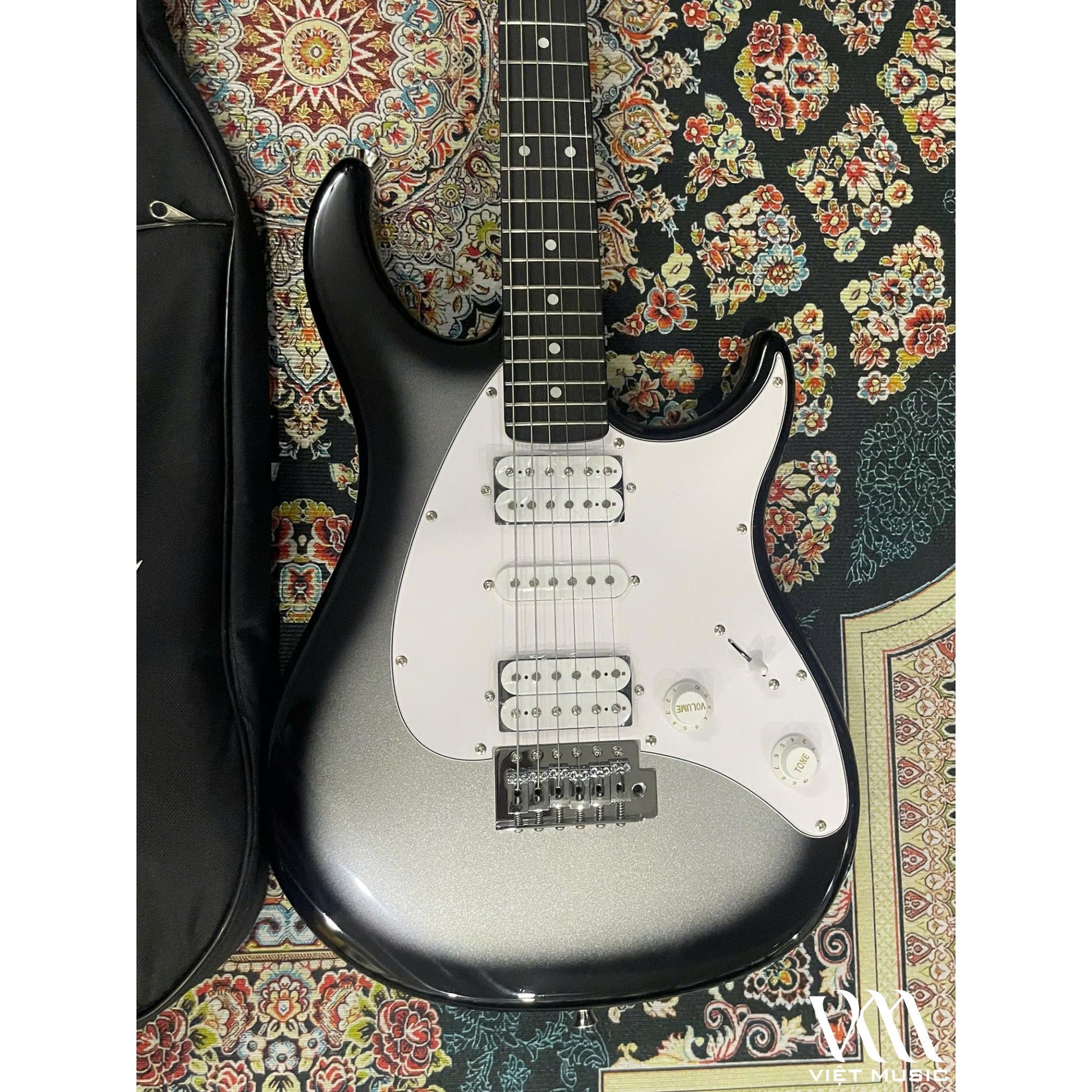 Đàn Guitar Điện Peavey Raptor Plus HSH, Rosewood Fingerboard - Việt Music