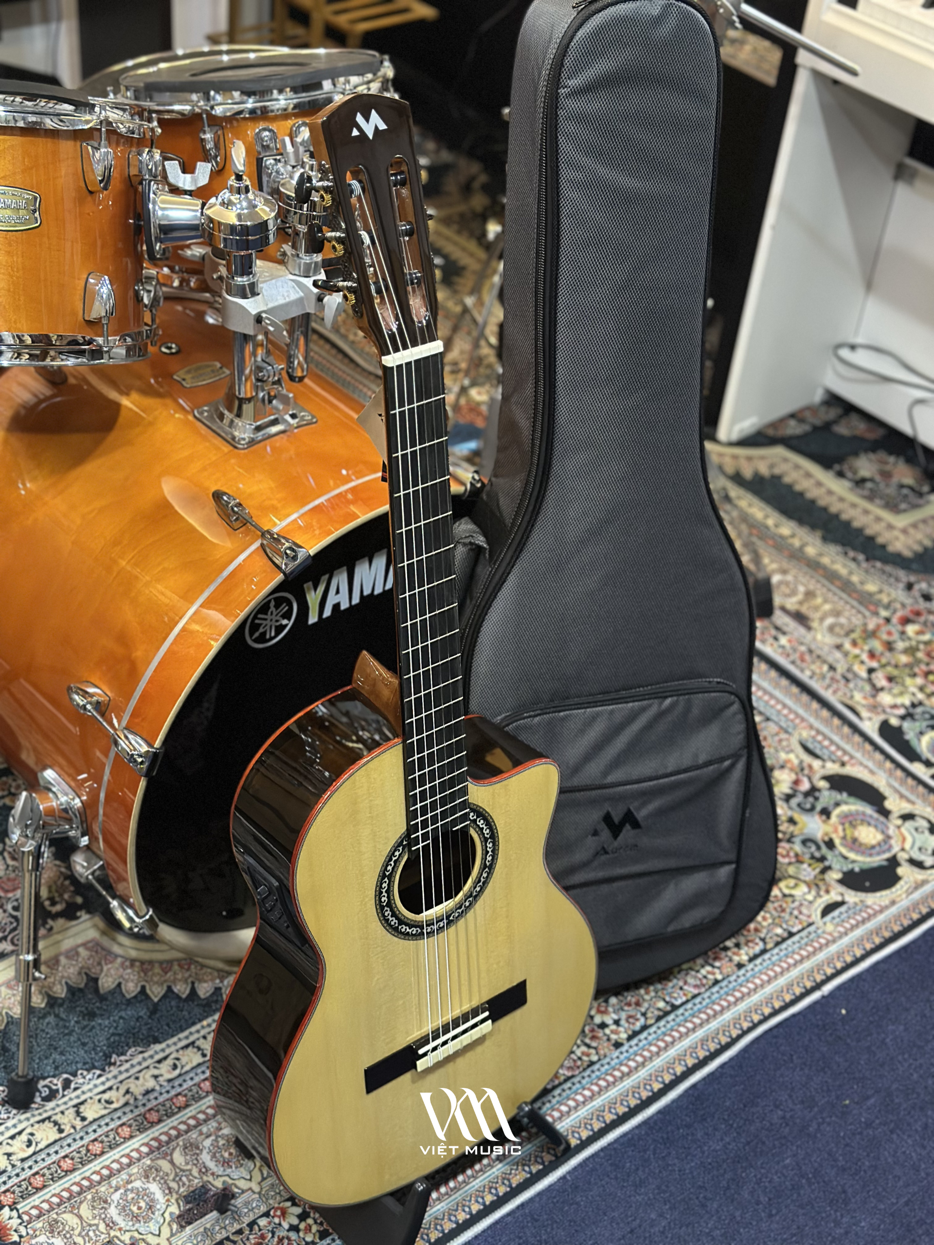 Đàn Guitar Classic Murcia Lotus - Việt Music