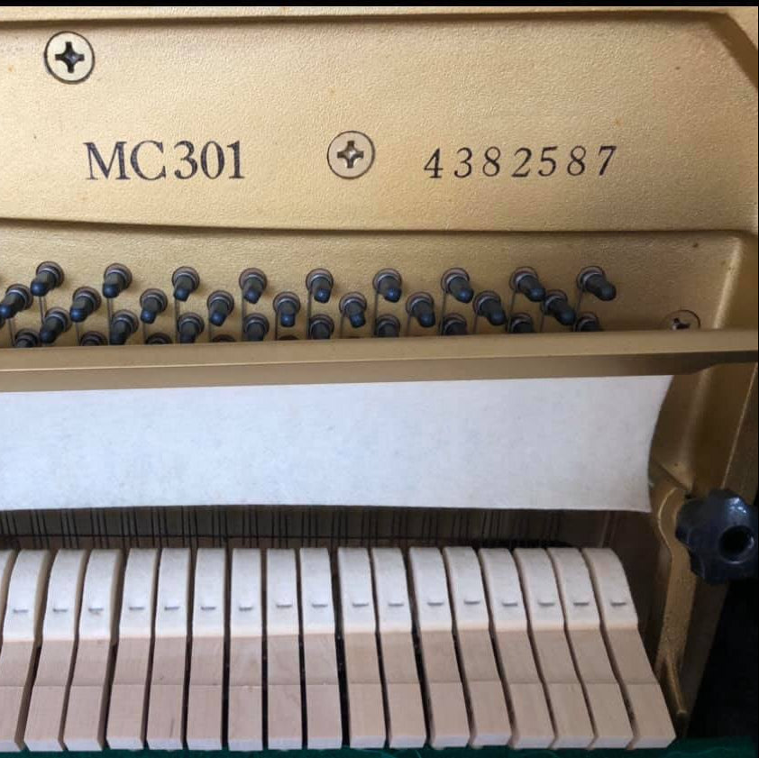 Đàn Piano Cơ Upright Yamaha MC301 - Qua Sử Dụng - Việt Music
