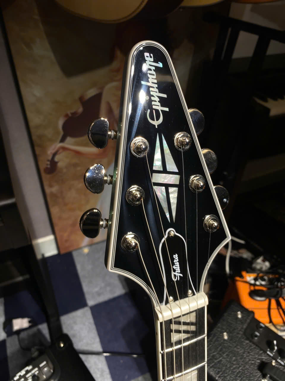 Đàn Guitar Điện Epiphone Futura Flying V Custom HH, Ebony Fingerboard - Việt Music