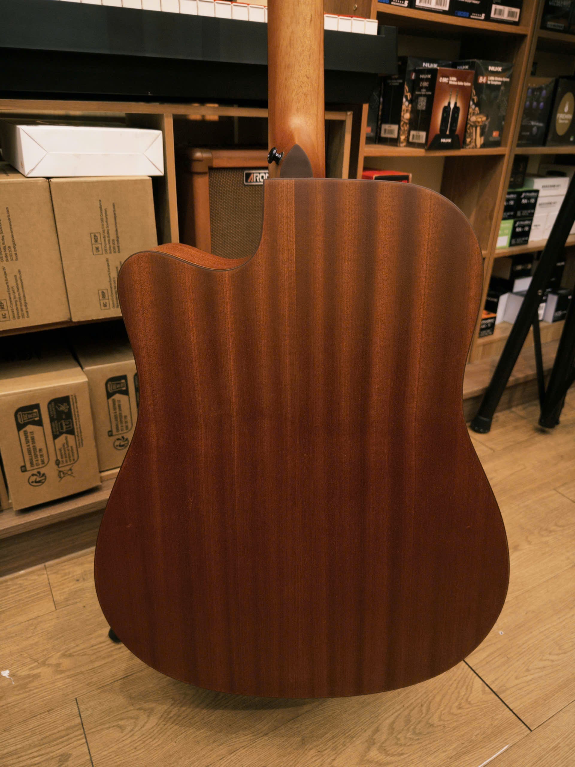 Đàn Guitar Acoustic Enya Amari AM-418C EQ - Việt Music