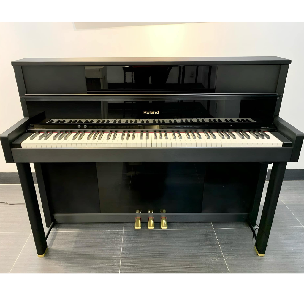 Đàn Piano Điện Roland LX-10 - Qua Sử Dụng