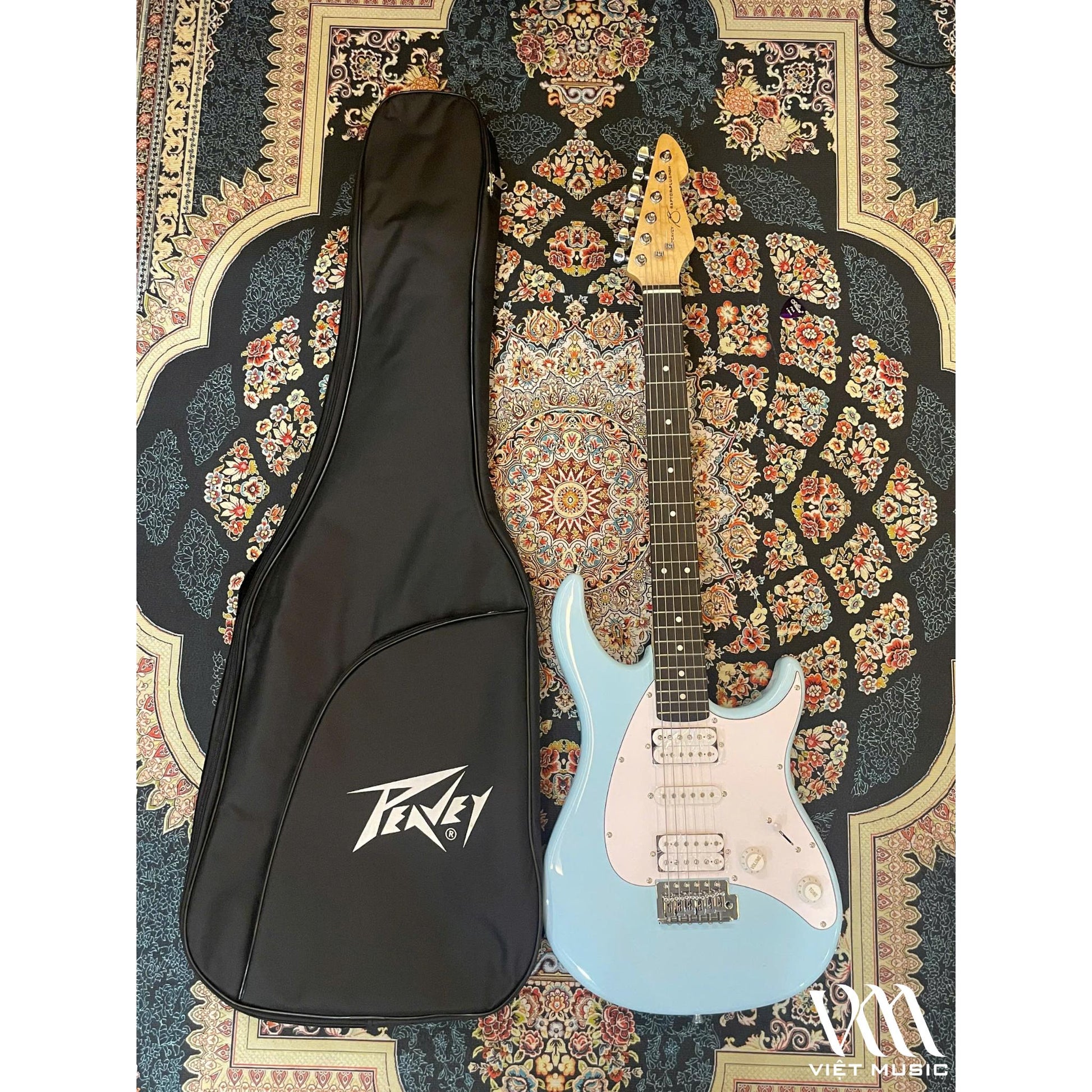 Đàn Guitar Điện Peavey Raptor Plus HSH, Rosewood Fingerboard - Việt Music