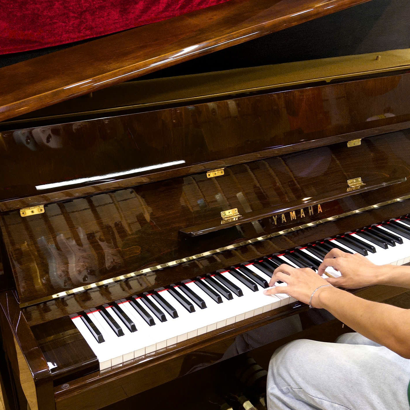 Đàn Piano Cơ Upright Yamaha L-102 - Qua Sử Dụng - Việt Music