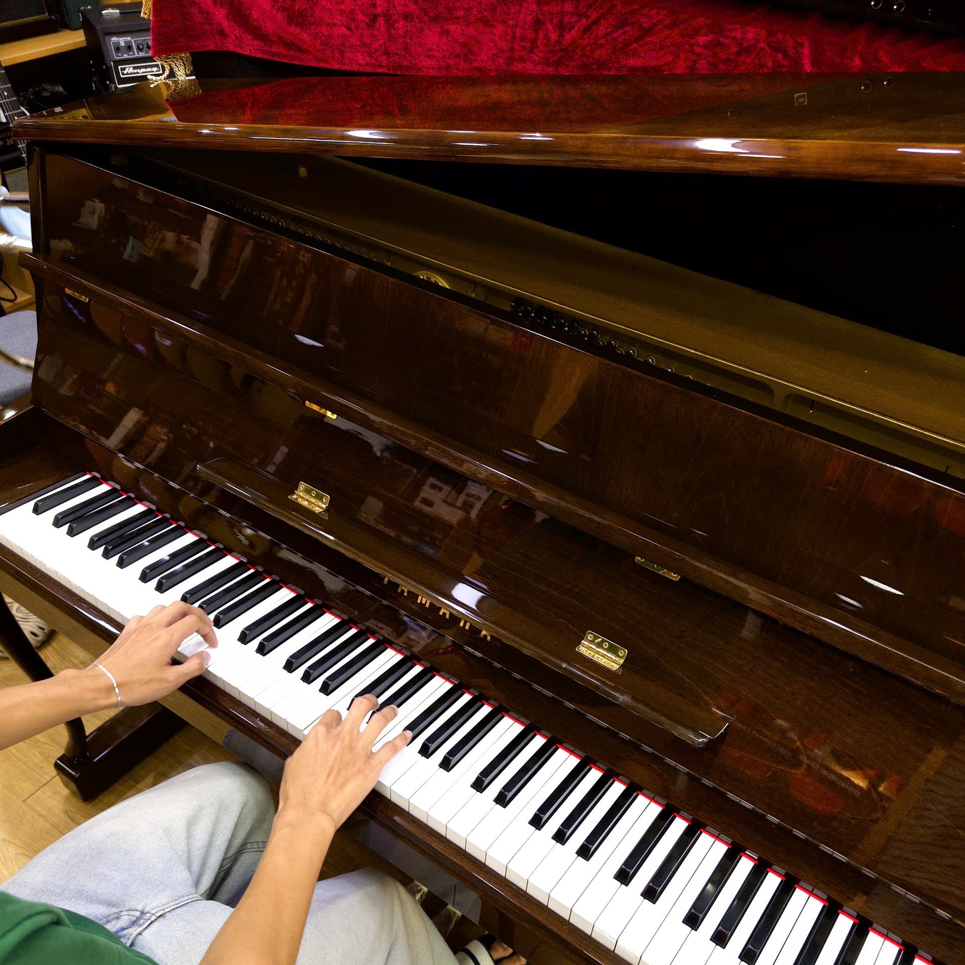 Đàn Piano Cơ Upright Yamaha L-102 - Qua Sử Dụng - Việt Music