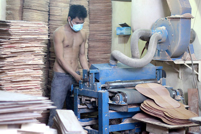 Xưởng Đàn Guitar Lớn Nhất Sài Gòn