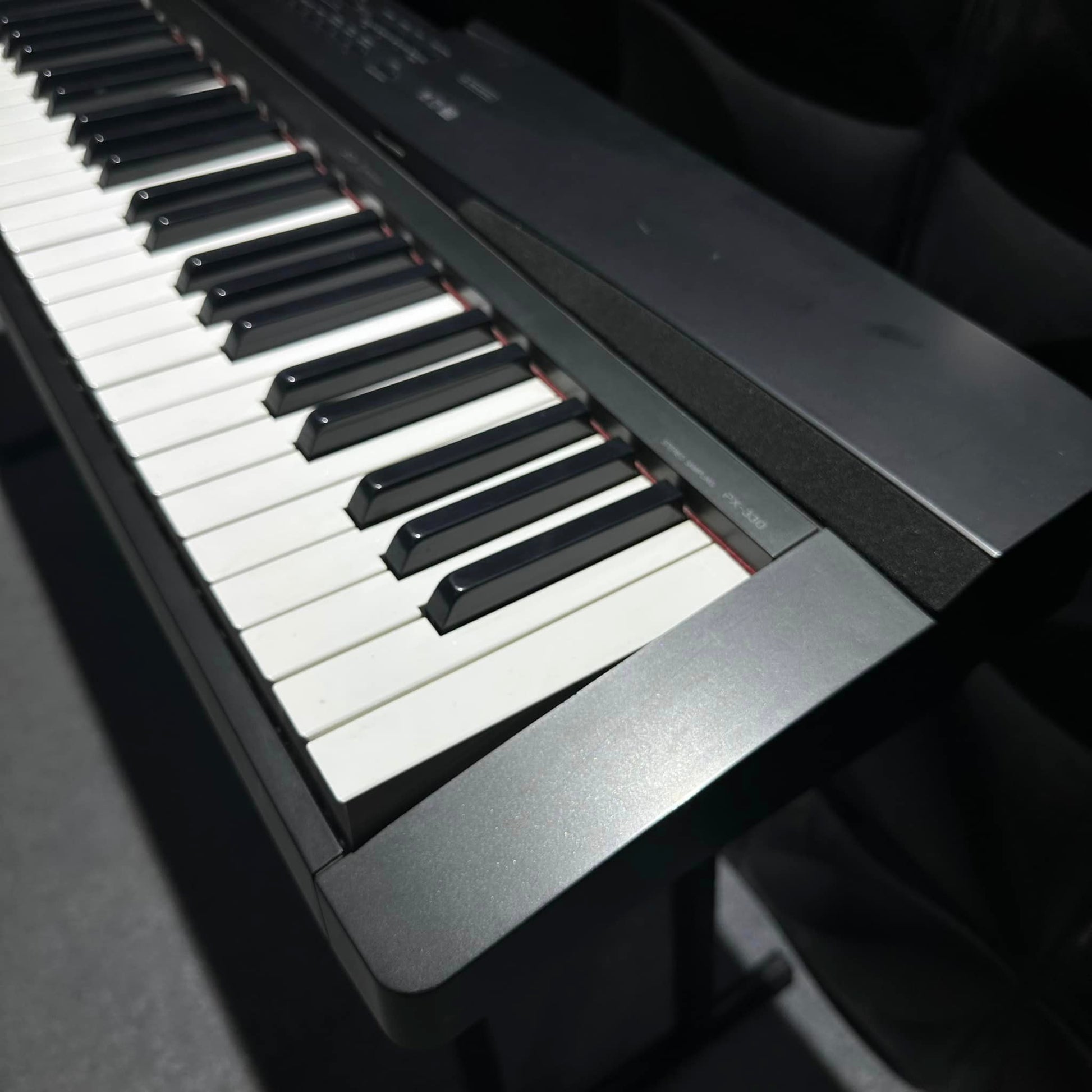 Đàn Piano Điện Casio PX-330 - Qua Sử Dụng - Việt Music