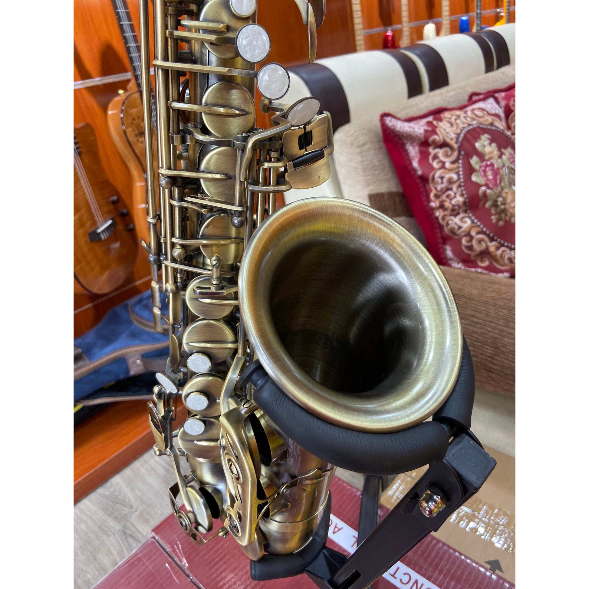 Kèn Saxophone Alto Saiger SAS-700 - Việt Music