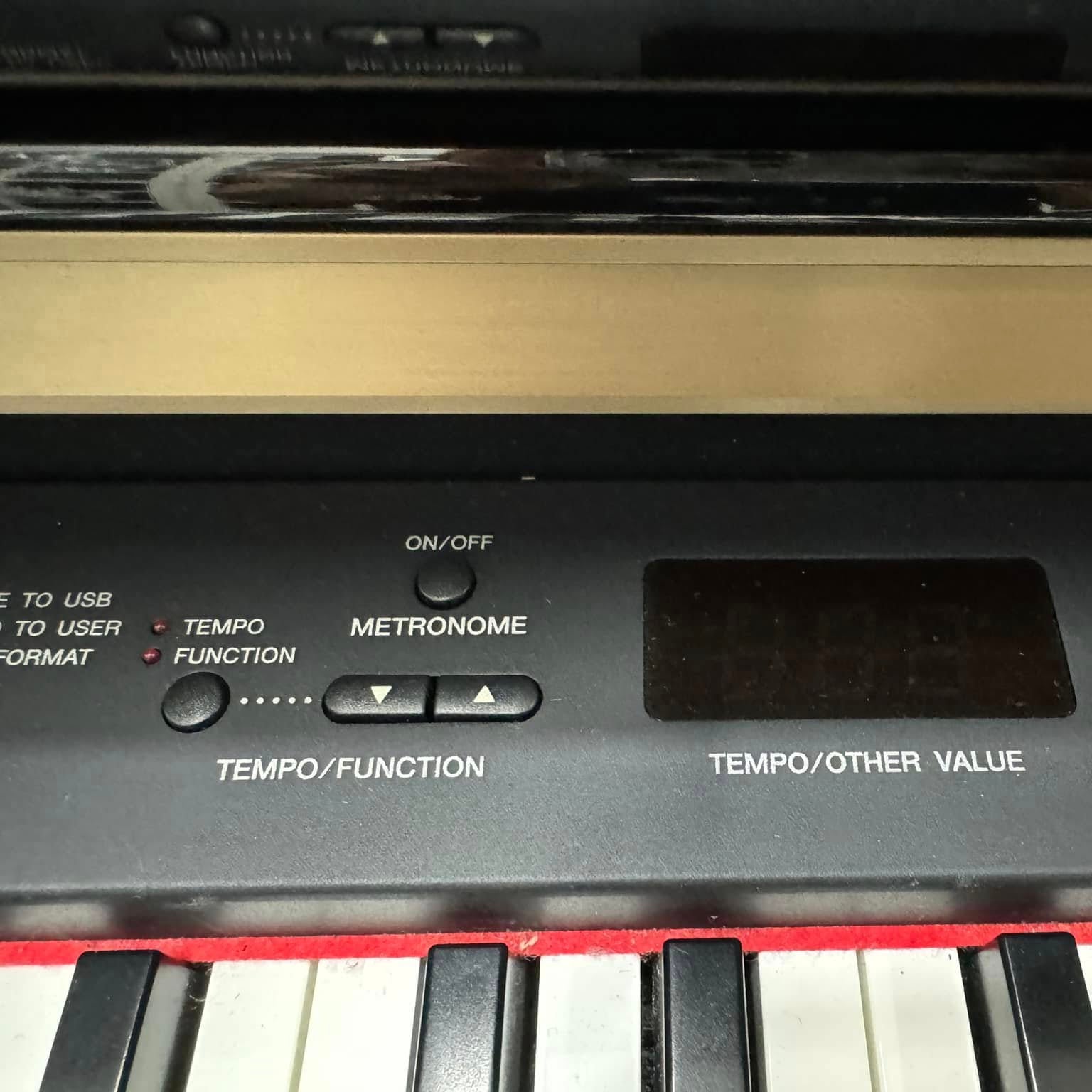 Đàn Piano Điện Yamaha CLP-330 - Qua Sử Dụng - Việt Music