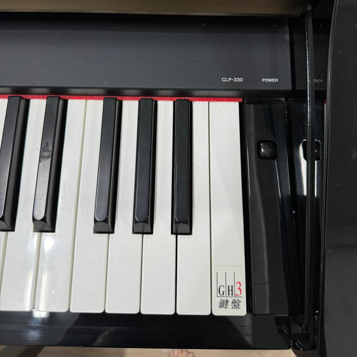 Đàn Piano Điện Yamaha CLP-330 - Qua Sử Dụng - Việt Music