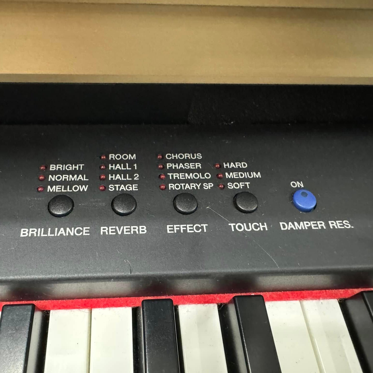 Đàn Piano Điện Yamaha CLP-330 - Qua Sử Dụng - Việt Music