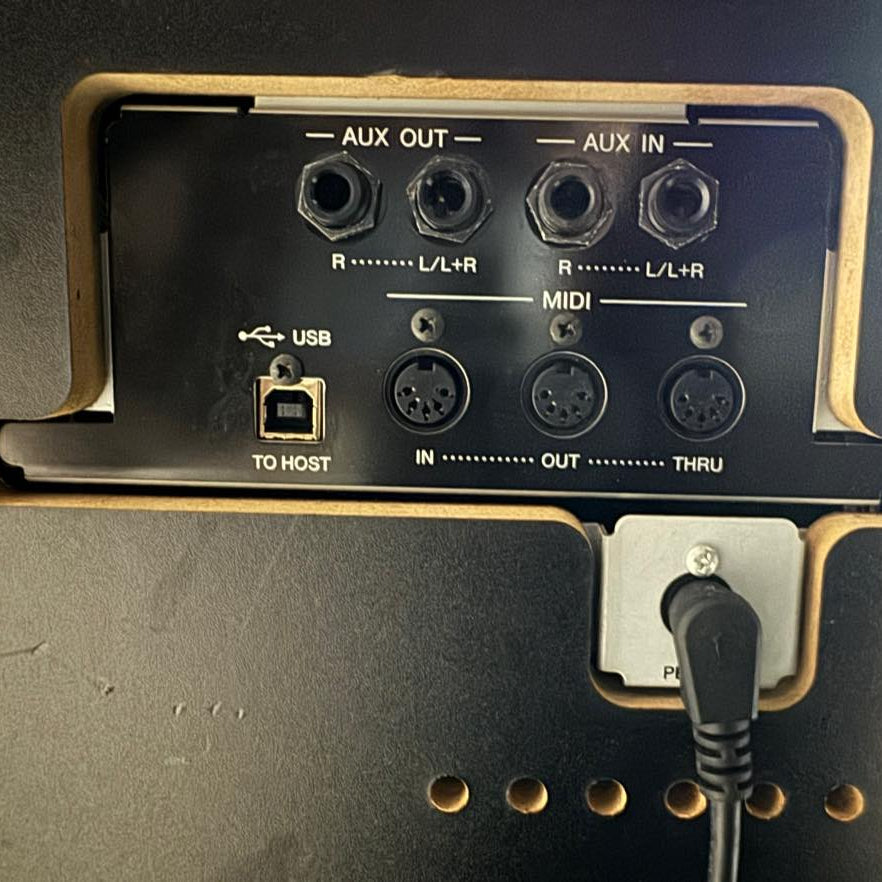 Đàn Piano Điện Yamaha CLP-330 - Qua Sử Dụng - Việt Music