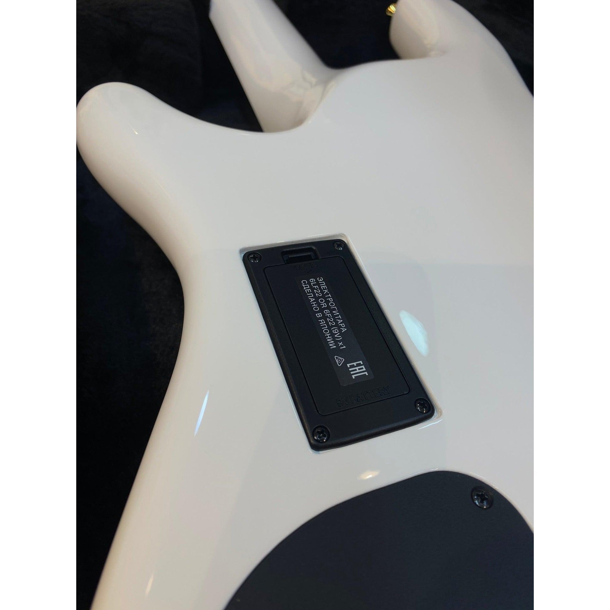 Đàn Guitar Bass Yamaha BBNE2 Nathan East - Signature Series SS, Ebony Fingerboard - 5 Strings - Việt Music