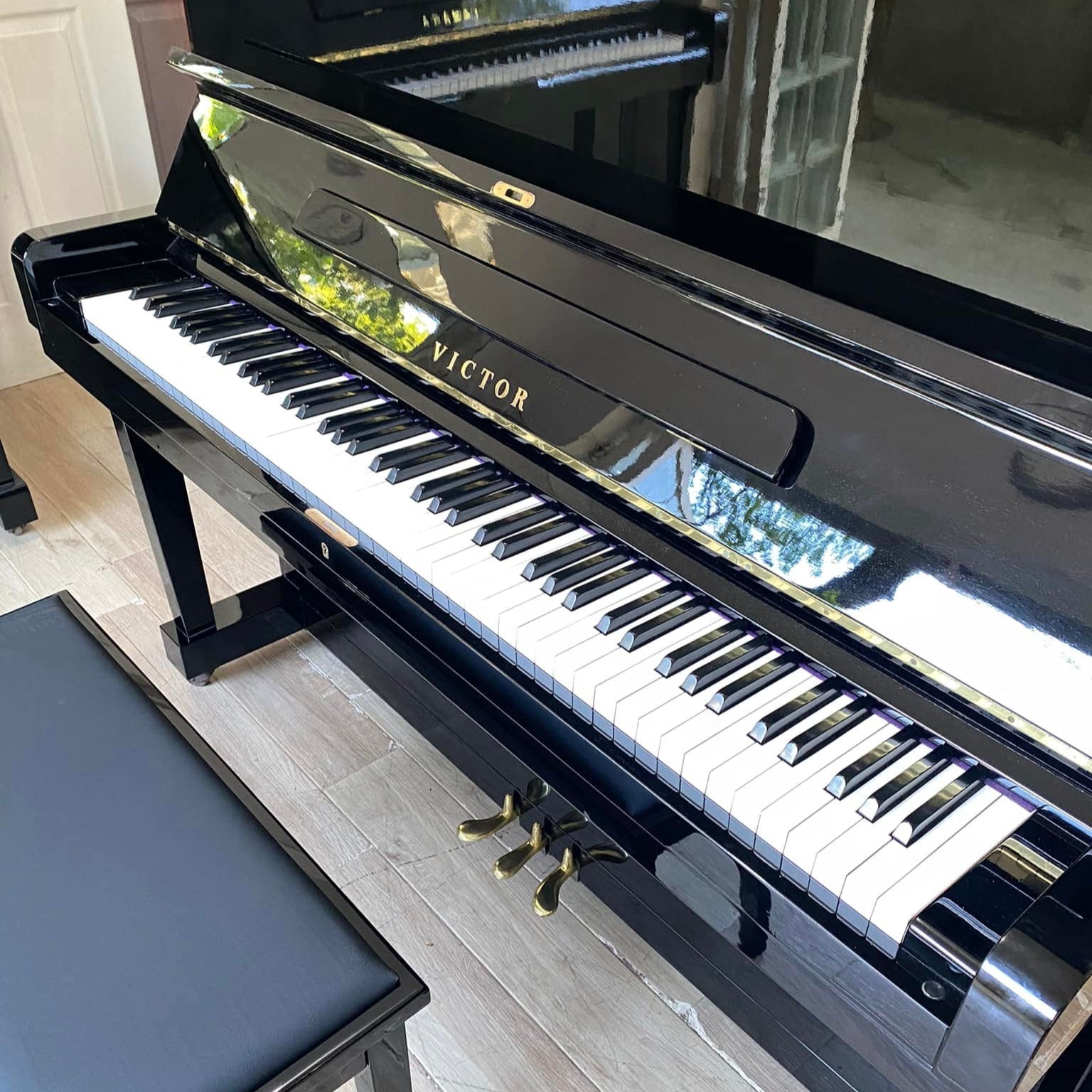 Đàn Piano Cơ Upright Victor V-3 - Qua Sử Dụng - Việt Music