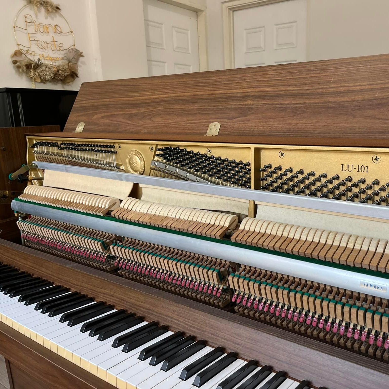 Đàn Piano Cơ Upright Yamaha LU-101 - Qua Sử Dụng - Việt Music