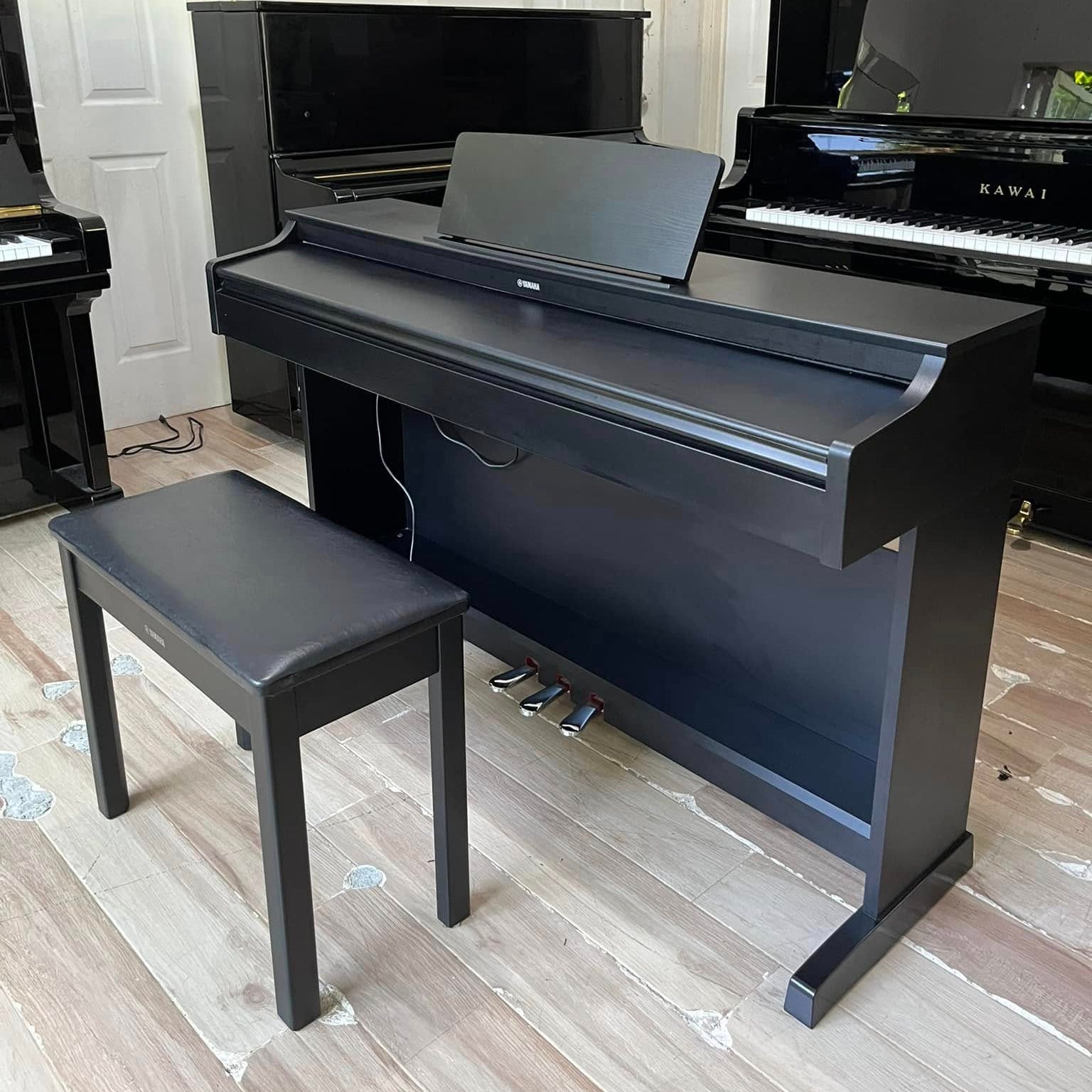 Đàn Piano Điện Yamaha YDP-163 - Qua Sử Dụng - Việt Music