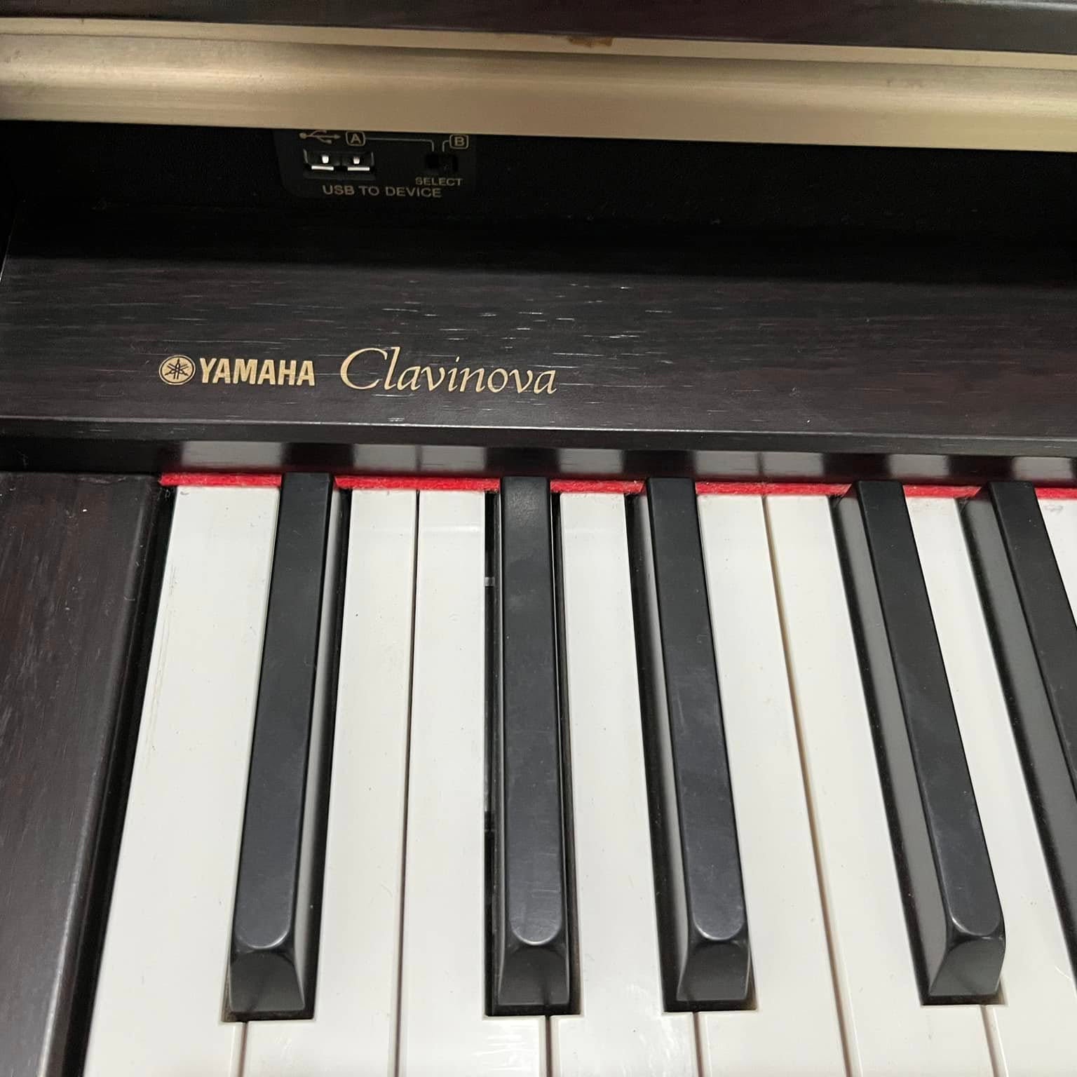 Đàn Piano Điện Yamaha CLP-820 - Qua Sử Dụng - Việt Music