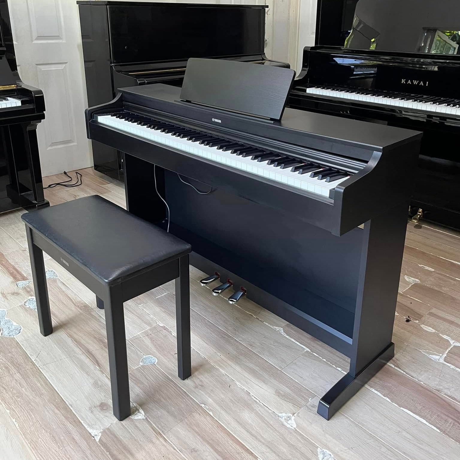 Đàn Piano Điện Yamaha YDP-163 - Qua Sử Dụng - Việt Music