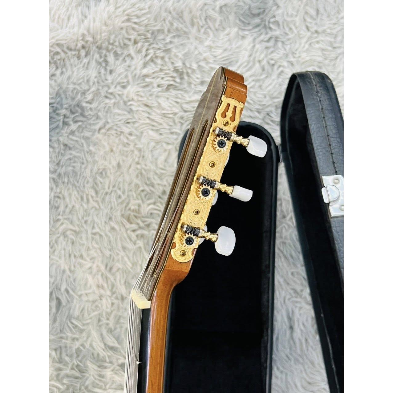 Đàn Guitar Classic Matsuoka MH100 (Tem Chữ Ký) - Qua Sử Dụng - Việt Music