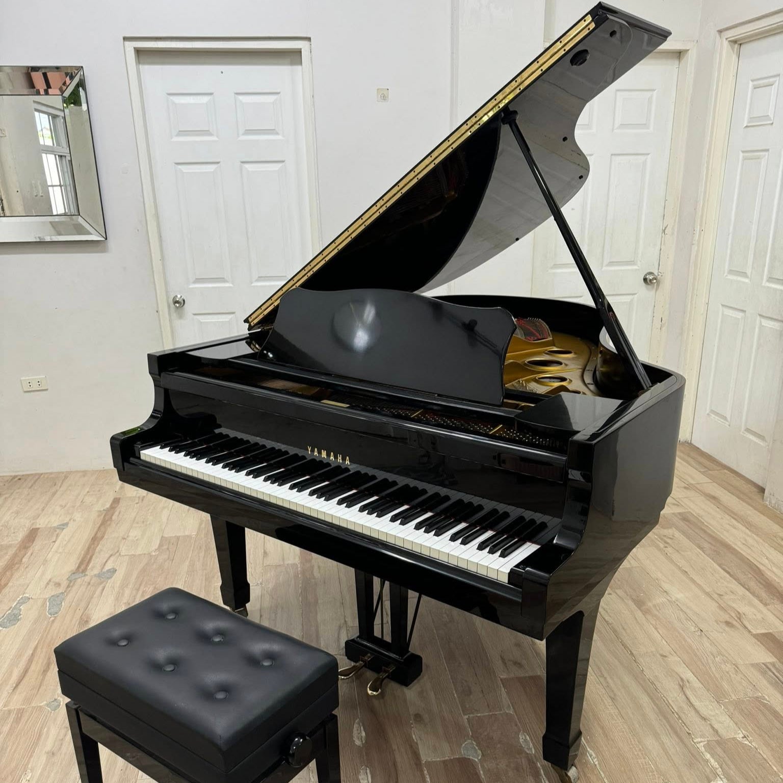 Grand Piano Yamaha C3B - Qua Sử Dụng - Việt Music