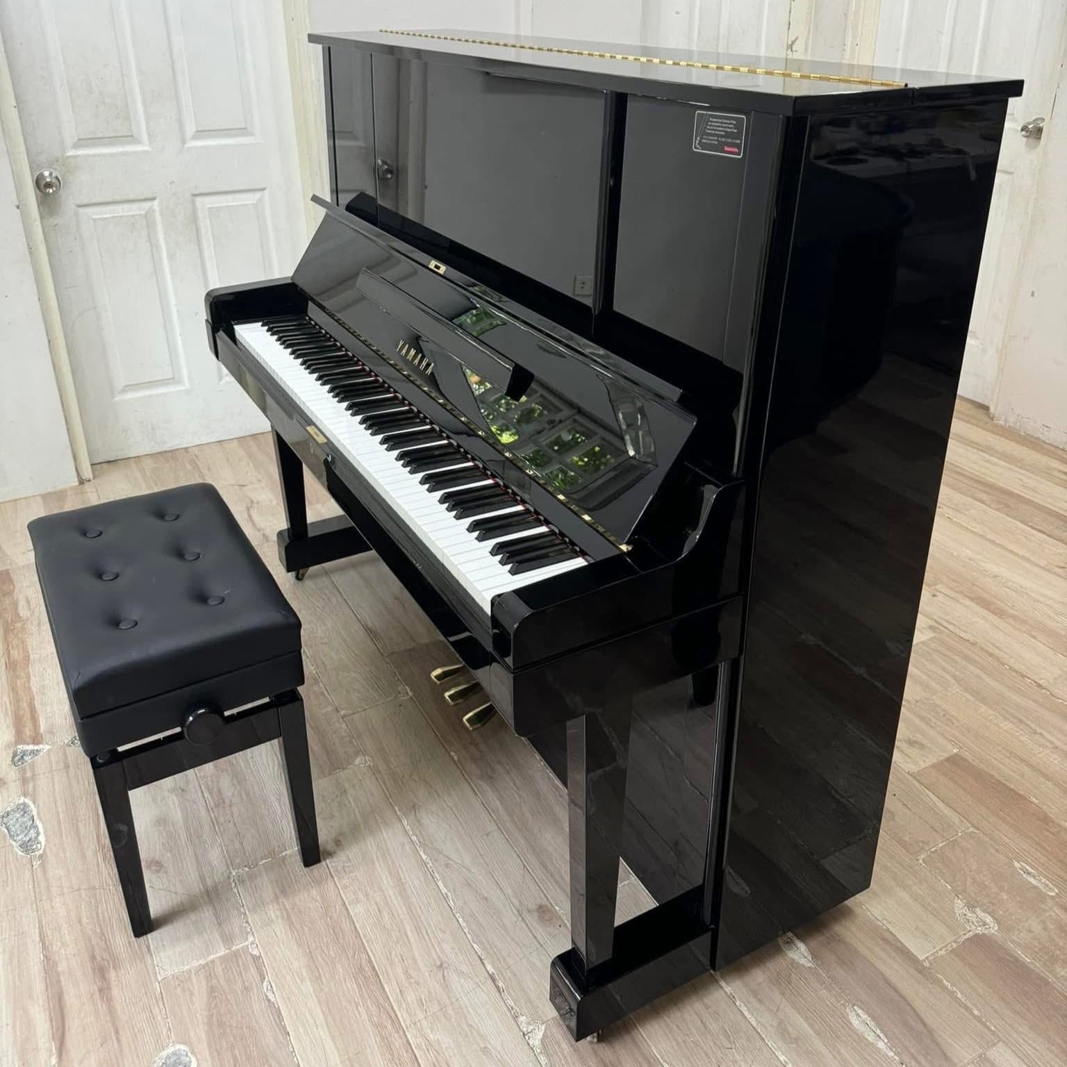 Đàn Piano Cơ Upright Yamaha YUX - Qua Sử Dụng - Việt Music