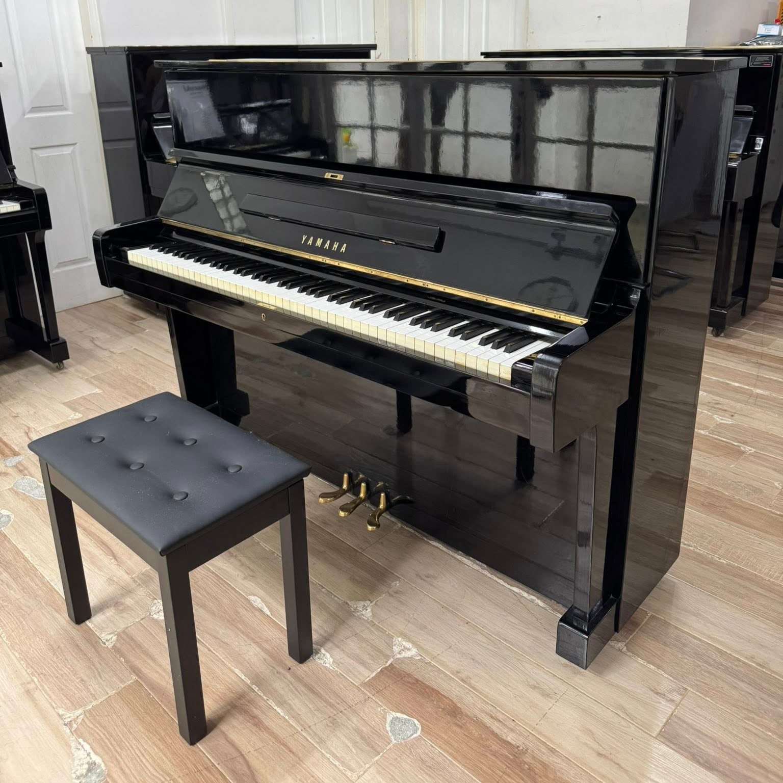 Đàn Piano Cơ Upright Yamaha U1E - Qua Sử Dụng - Việt Music