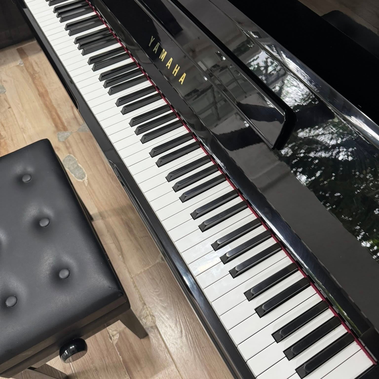 Đàn Piano Cơ Upright Yamaha U300 - Qua Sử Dụng - Việt Music