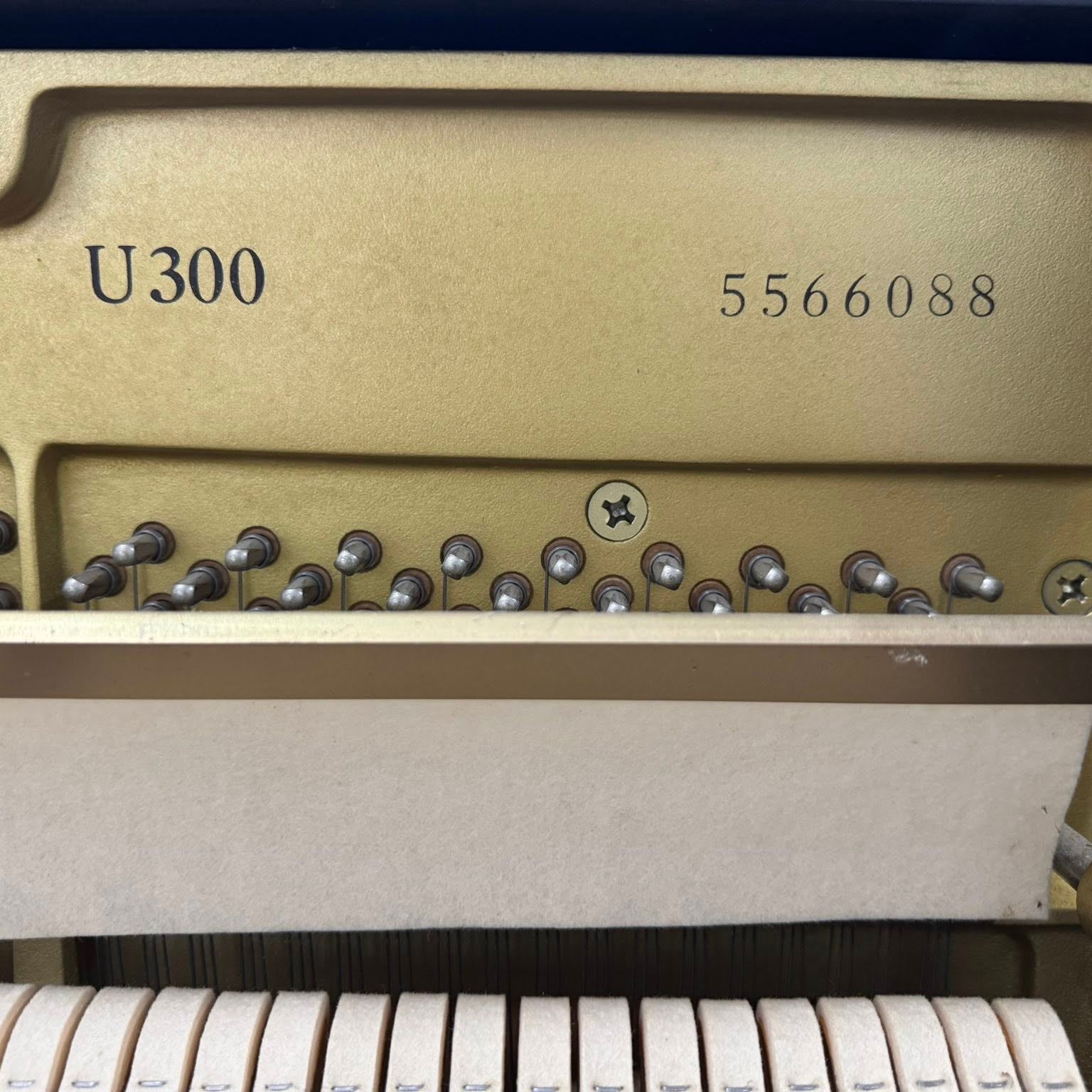 Đàn Piano Cơ Upright Yamaha U300 - Qua Sử Dụng - Việt Music