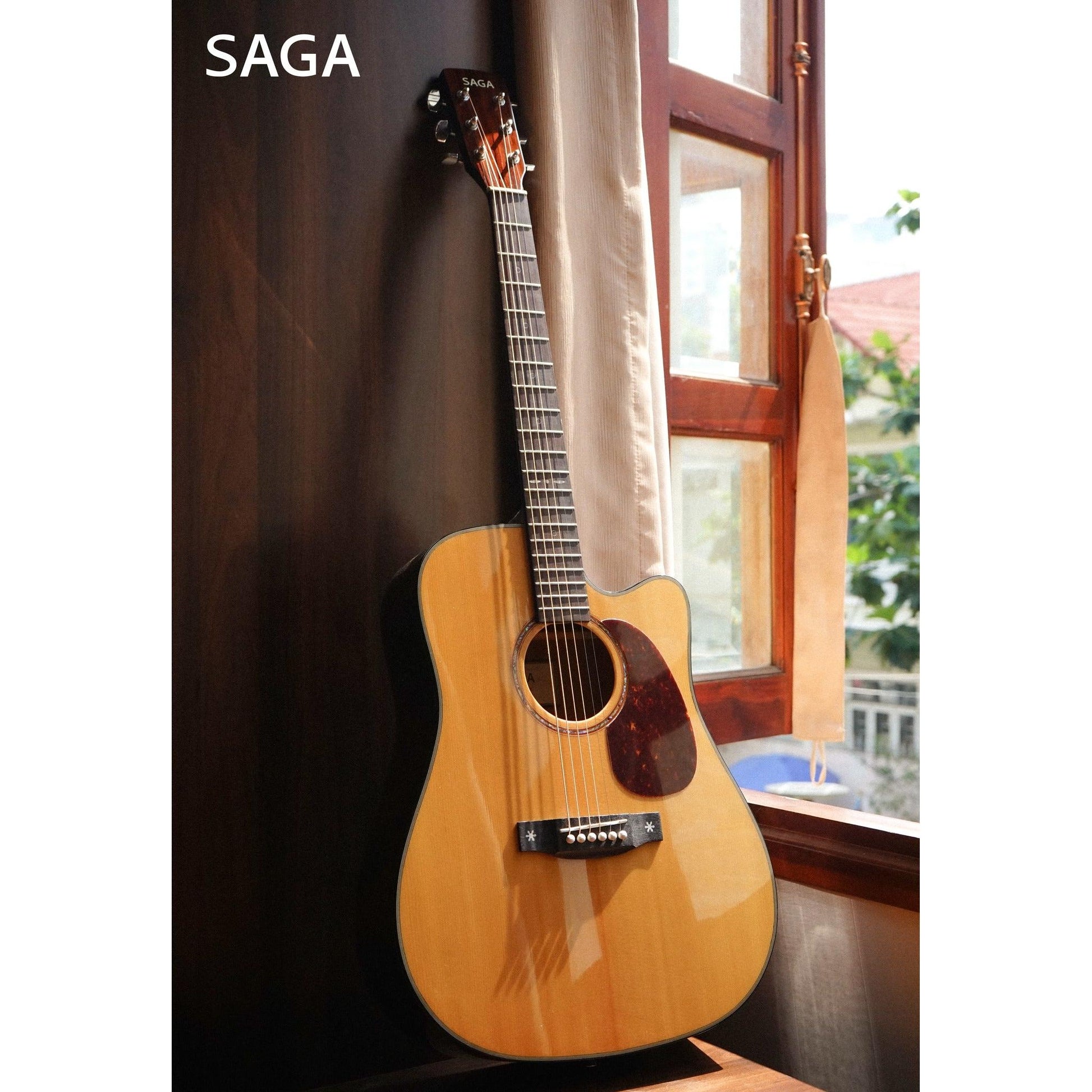 Đàn Guitar Acoustic Saga SF830CE - Việt Music