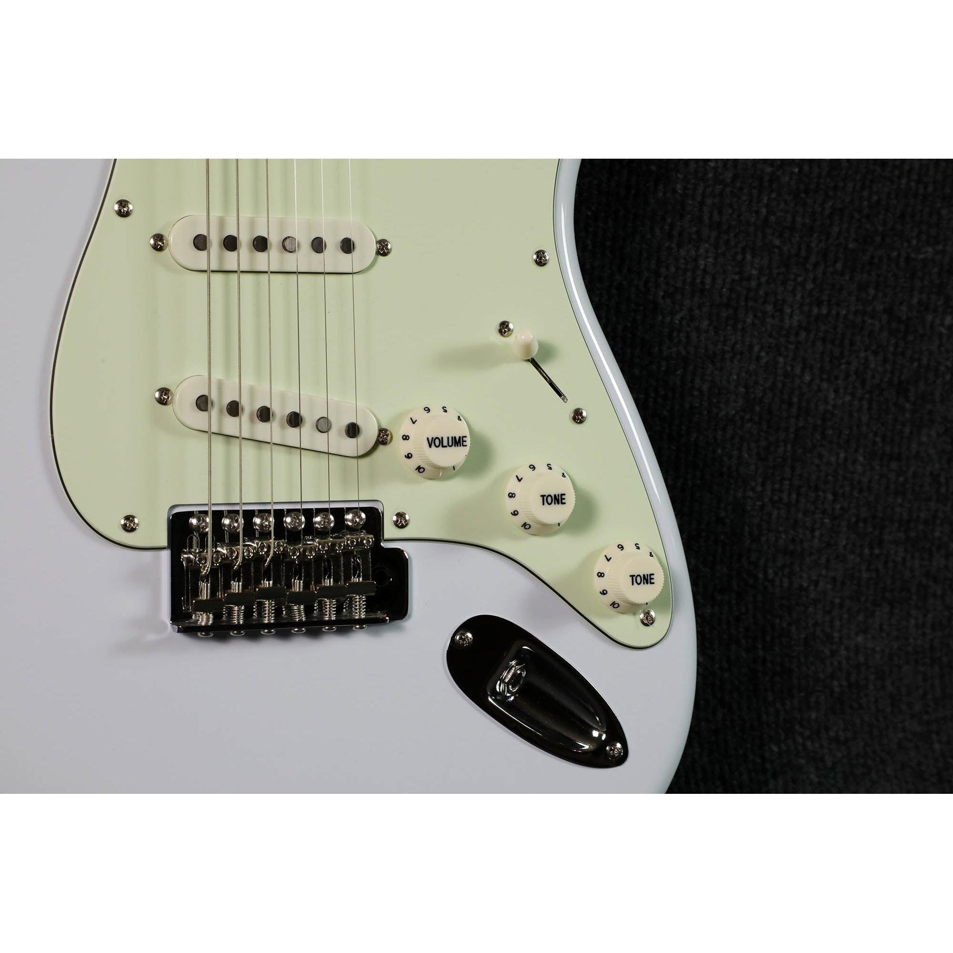 Đàn Guitar Điện Sqoe SEST1002 SSS, Rosewood Fingerboard - Việt Music