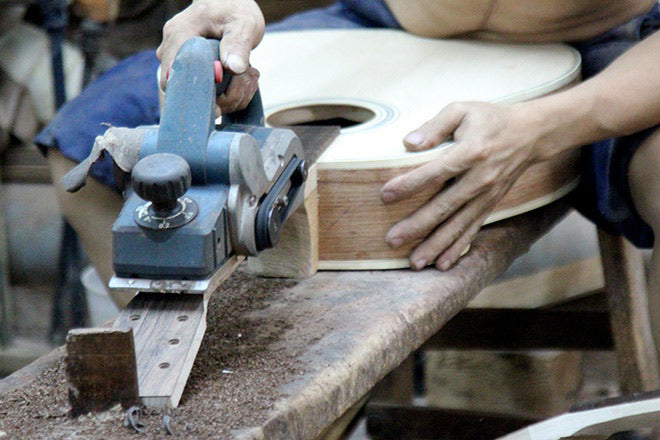 Xưởng Đàn Guitar Lớn Nhất Sài Gòn