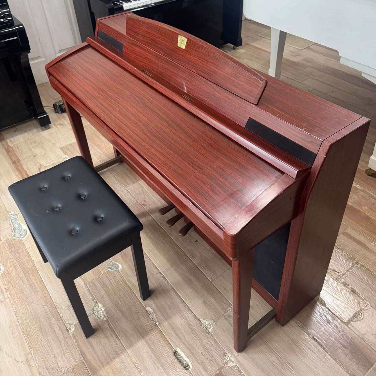 Đàn Piano Điện Yamaha CLP-270M - Qua Sử Dụng - Việt Music