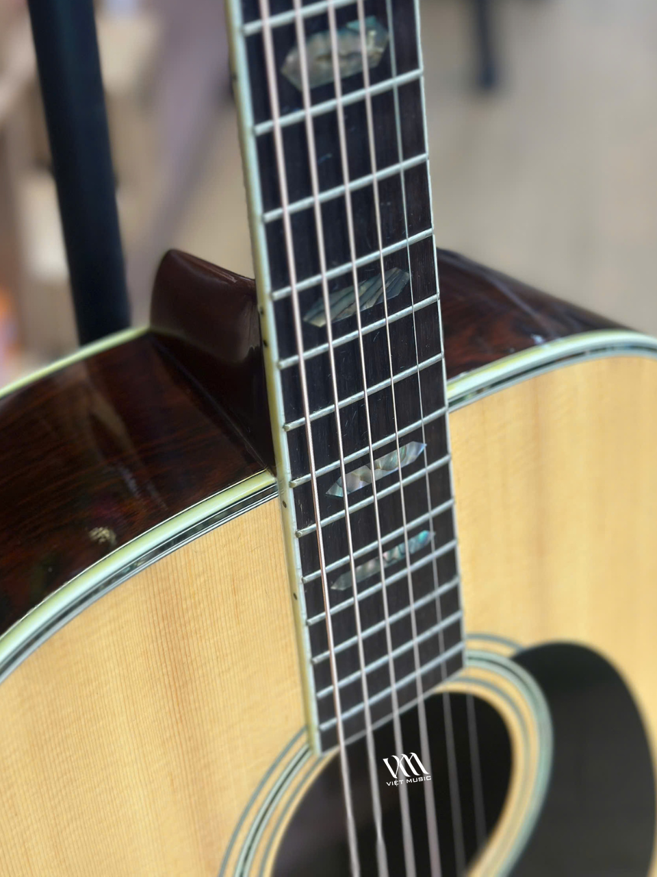 Đàn Guitar Acoustic Morris W60 - Qua Sử Dụng - Việt Music