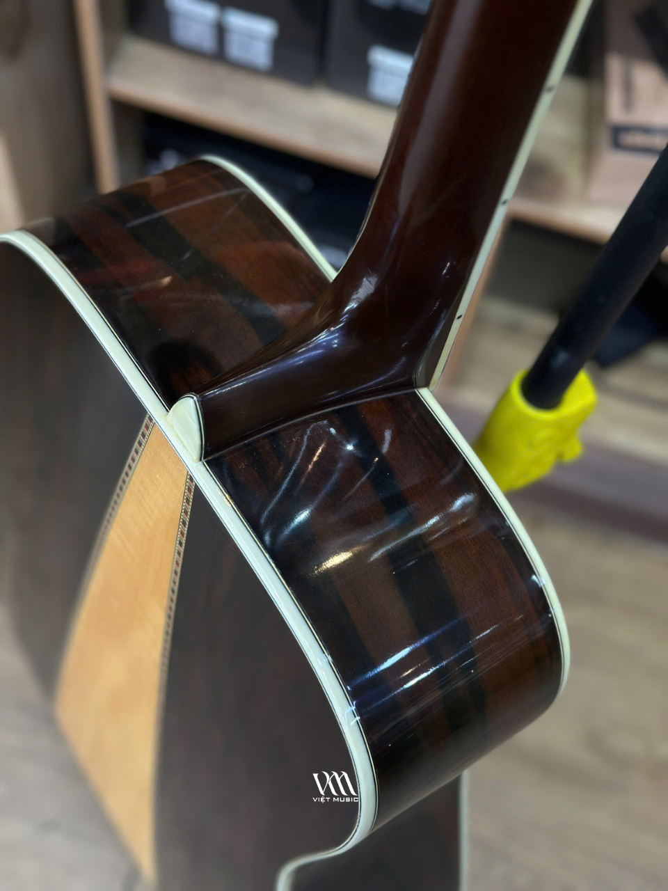 Đàn Guitar Acoustic Morris W40 1975 - Qua Sử Dụng - Việt Music